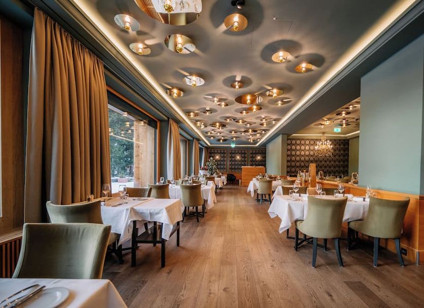 Restaurant Photo