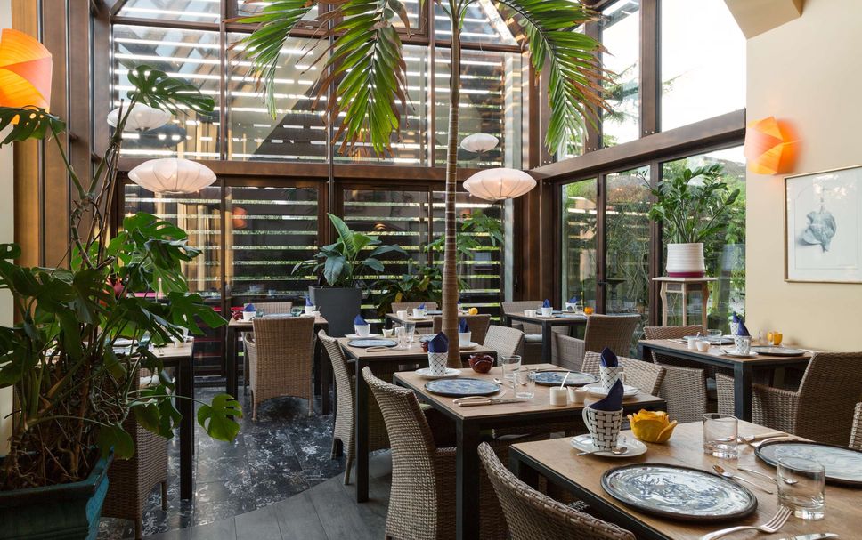 Restaurant Photo