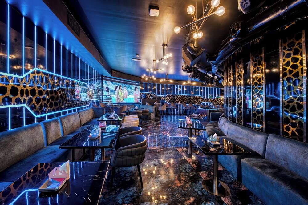 Bar Photo