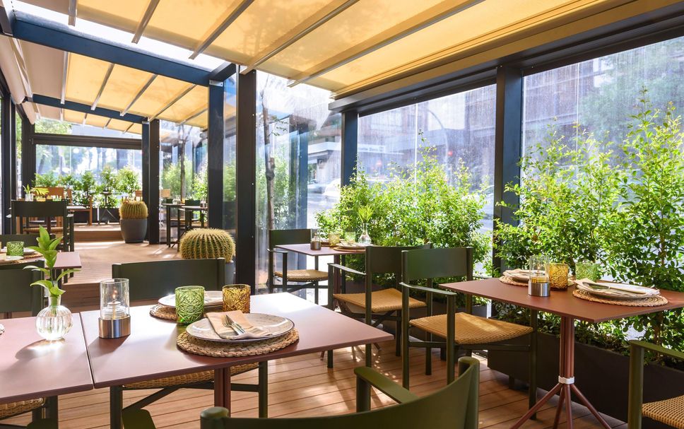 Restaurant Photo