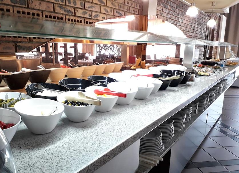 Buffet Photo