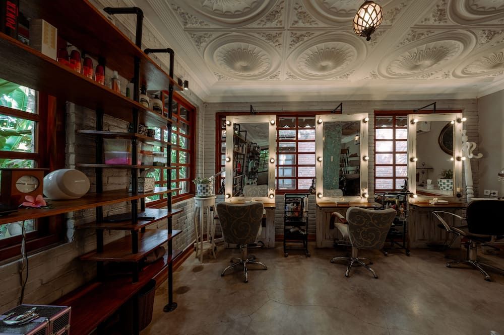 Salon