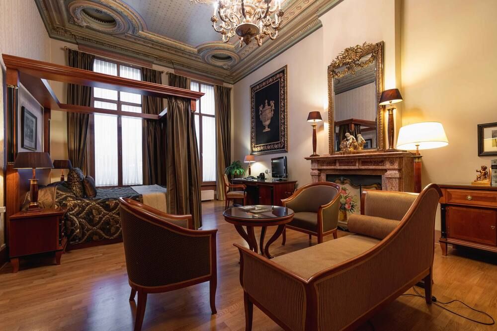 Salon