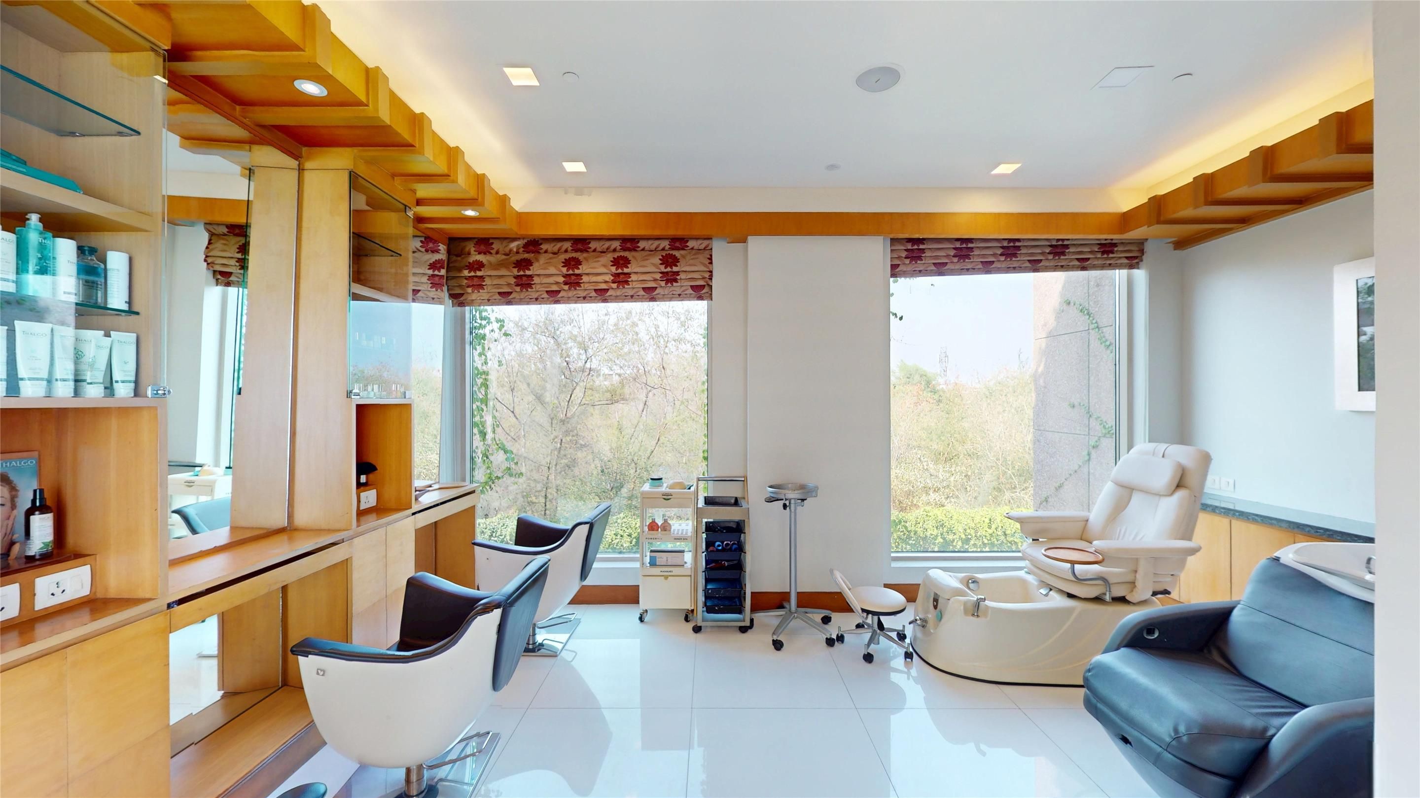 Salon