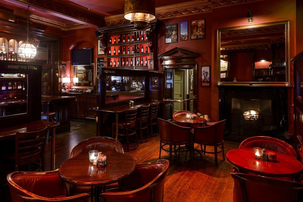 Bar Photo