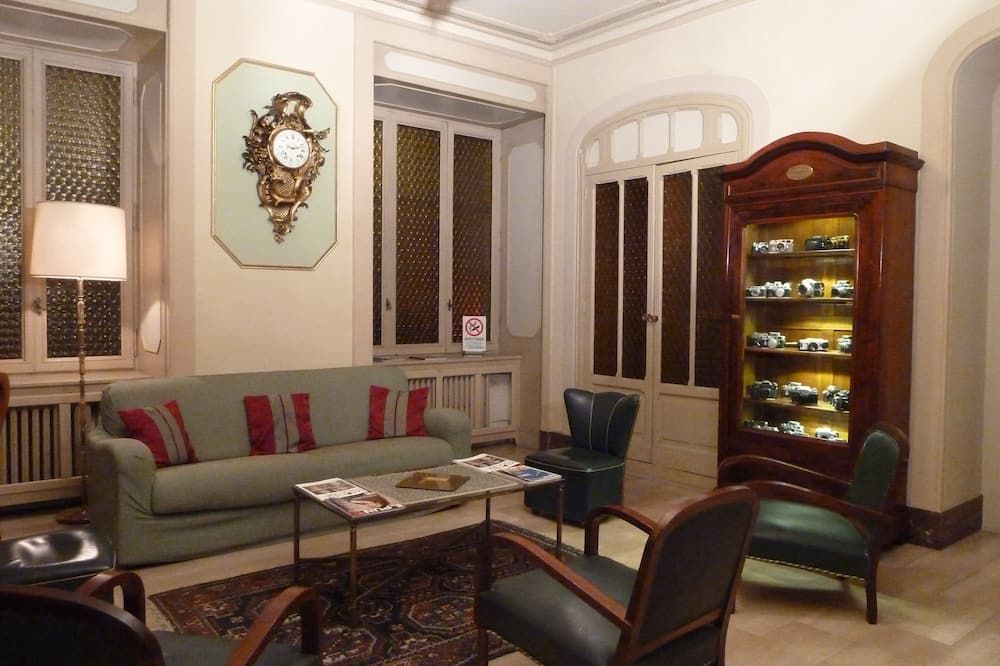 Salon