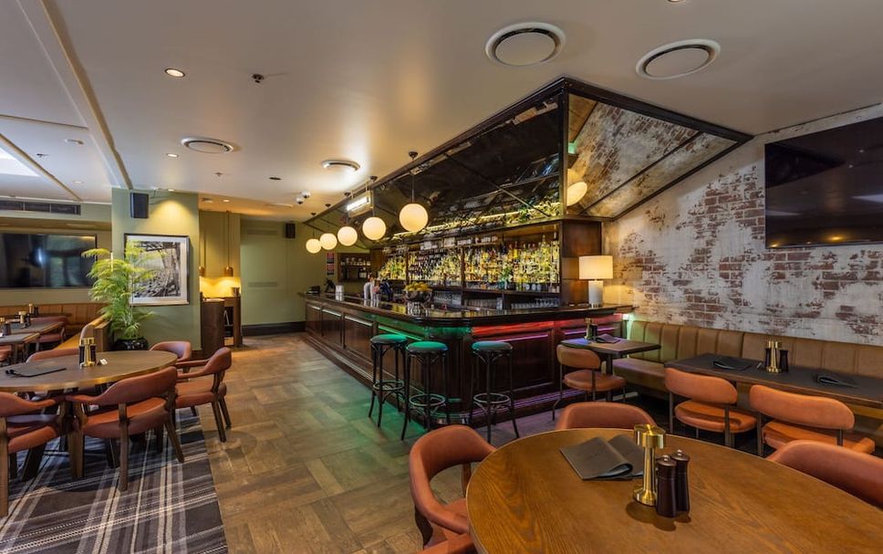 Bar Photo