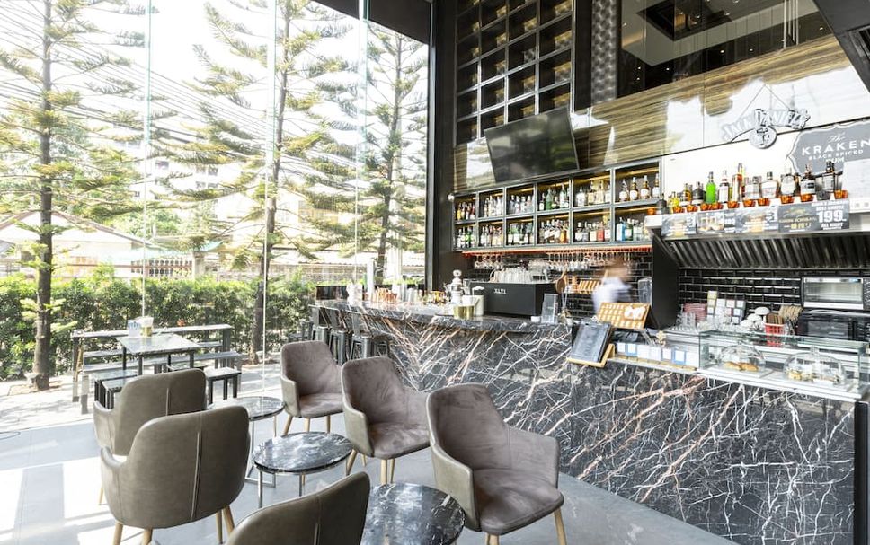 Bar Photo