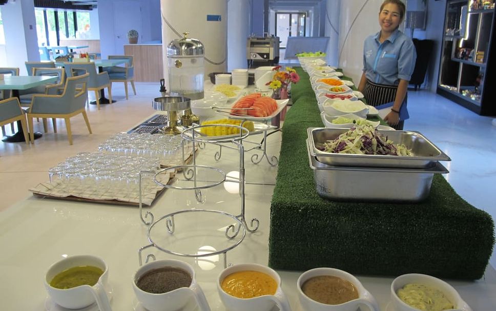 Buffet Photo