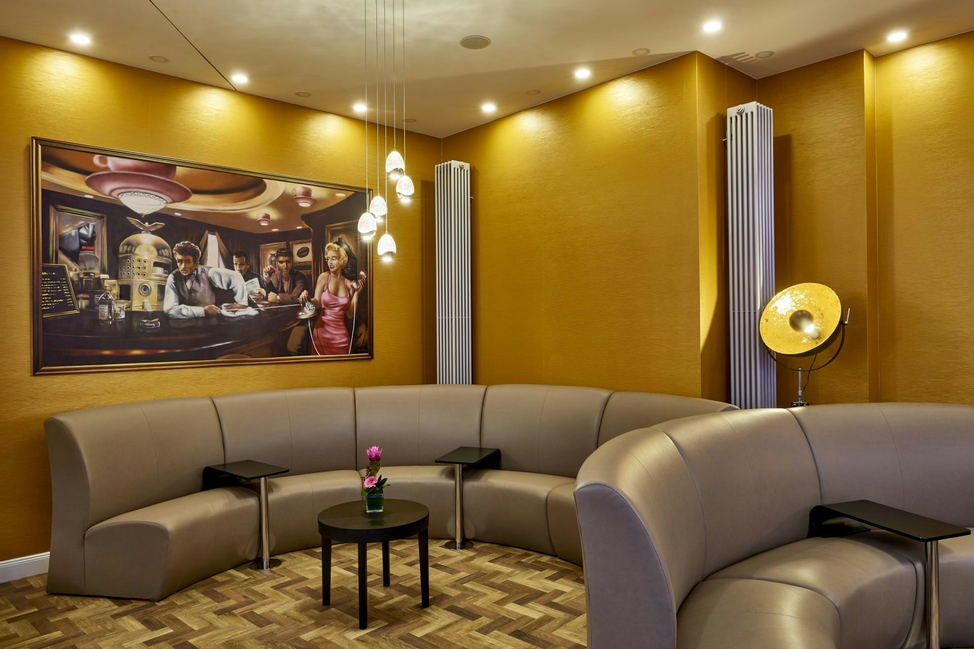 Salon