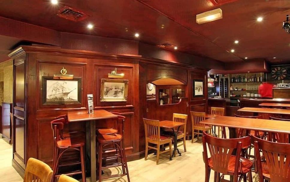 Bar Photo