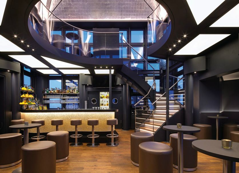 Bar Photo