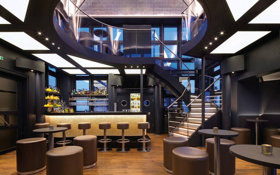 Bar Photo