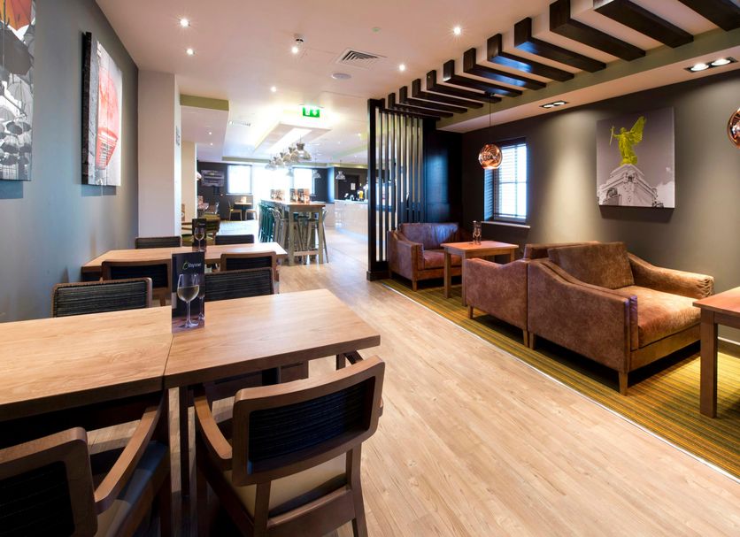 Restaurant Photo