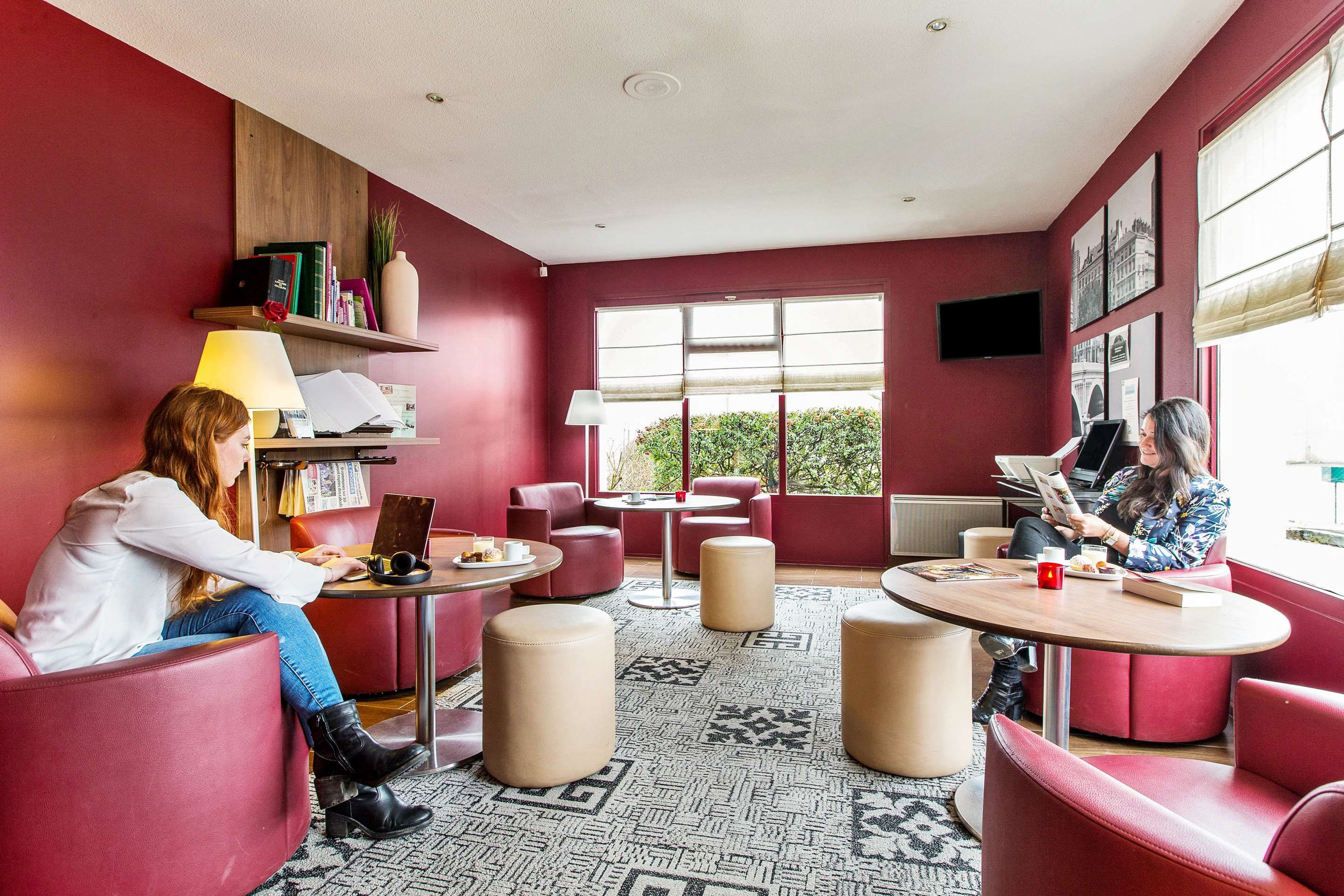 Salon