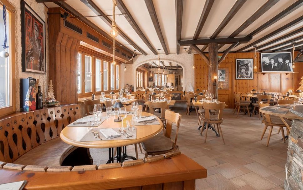 Restaurant Photo