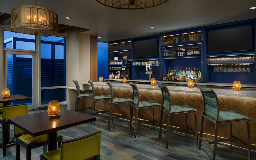 Bar Photo