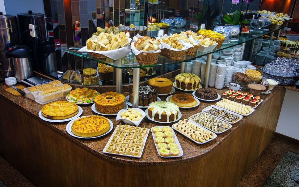 Buffet Photo