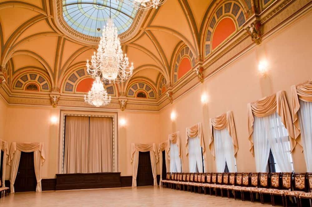Salle de banquet