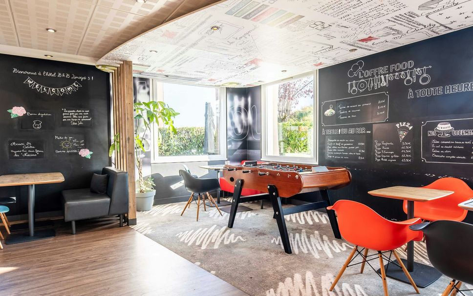 Restaurant Photo