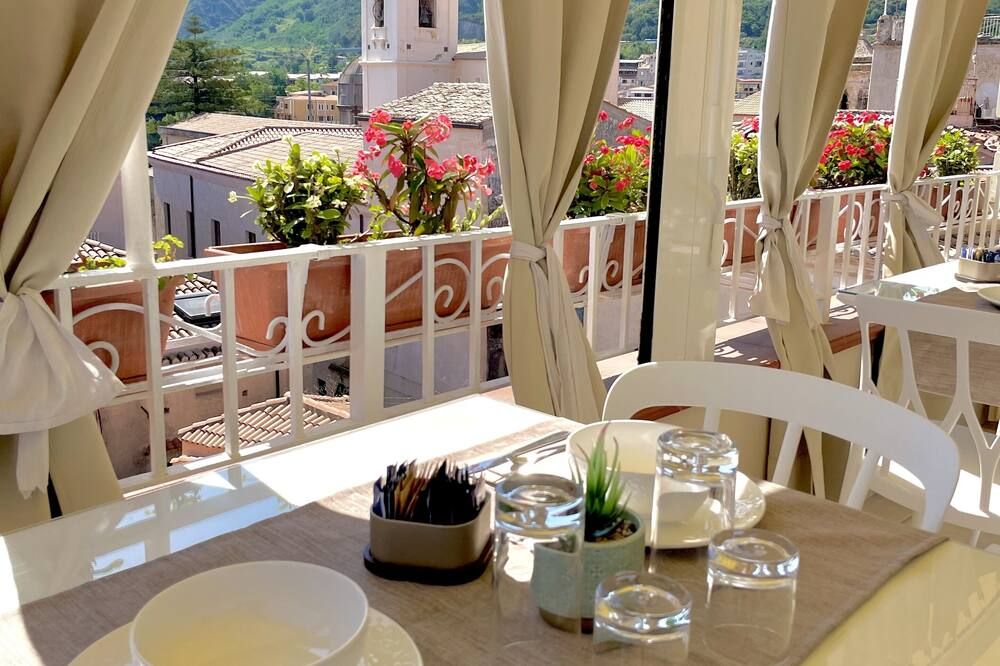 Balcon