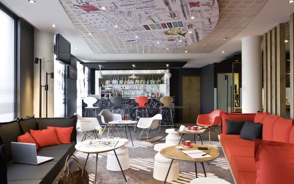 Bar Photo