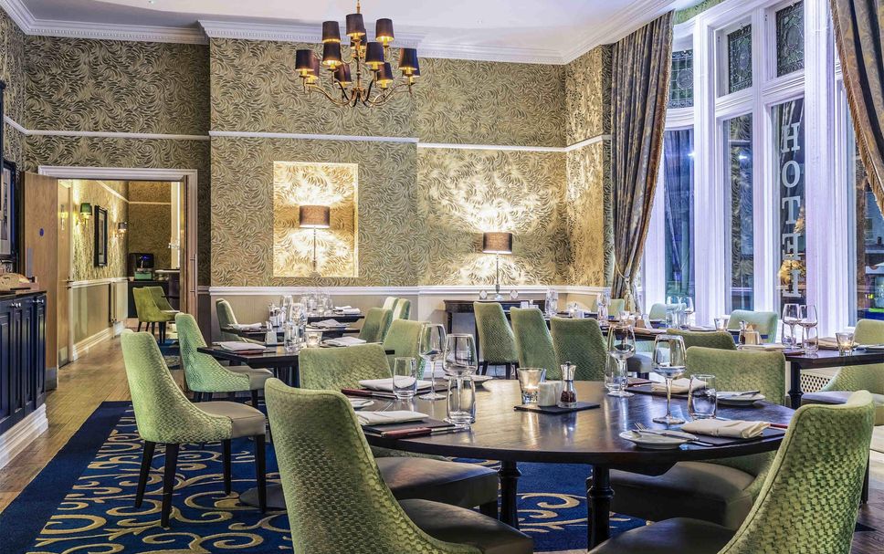 Restaurant Photo