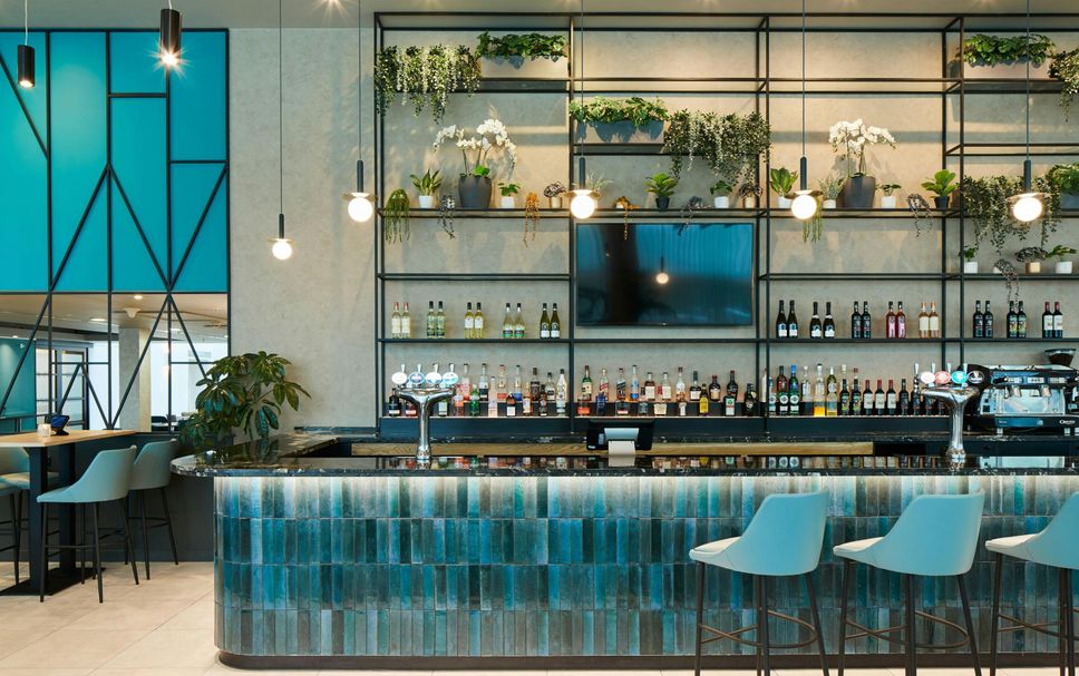 Bar Photo