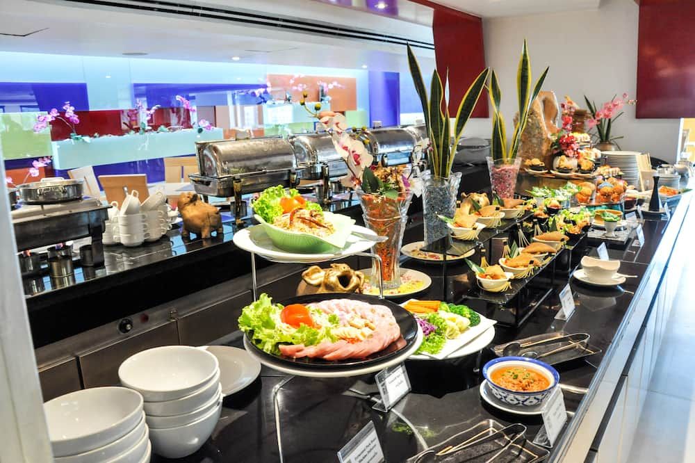 Buffet Photo
