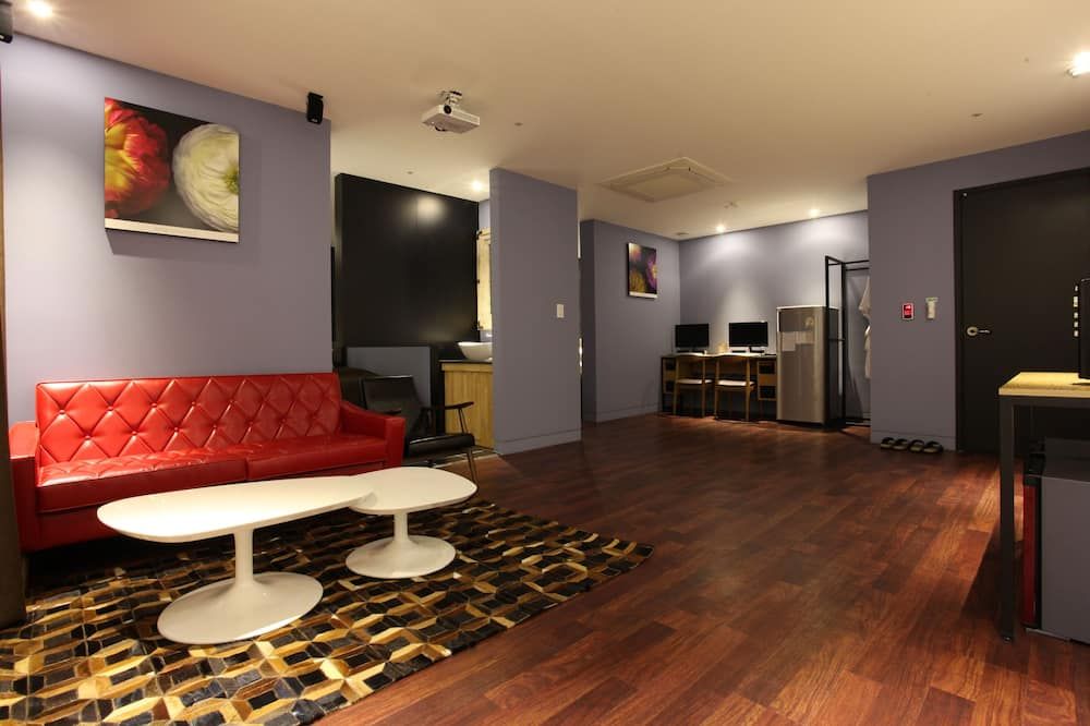 Salon