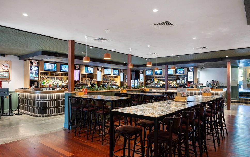 Bar Photo