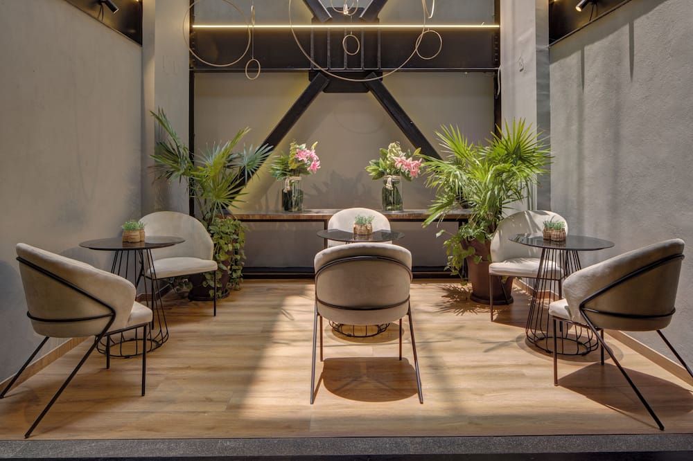 Salon