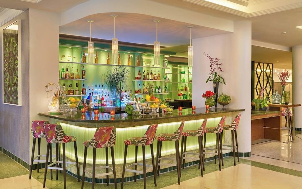 Bar Photo