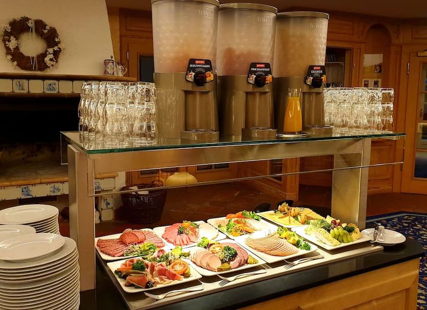 Buffet Photo