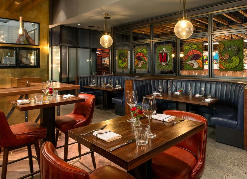 Restaurant Photo