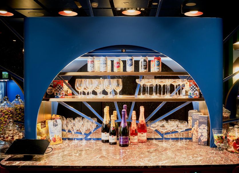 Bar Photo