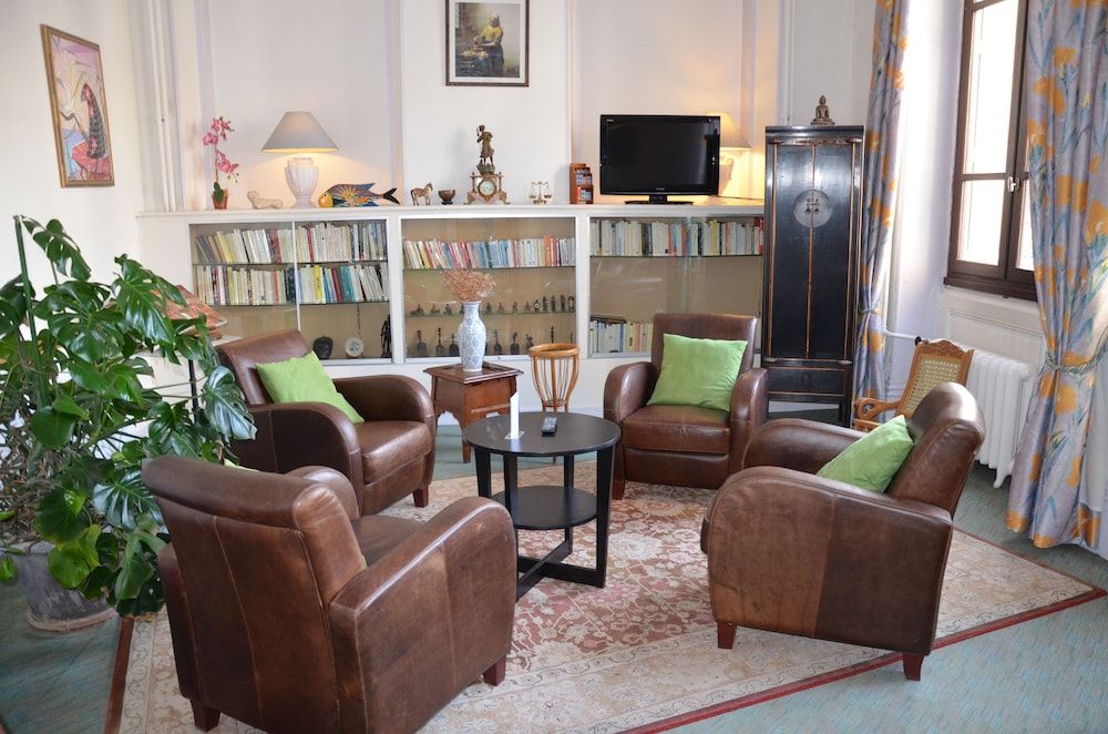 Salon