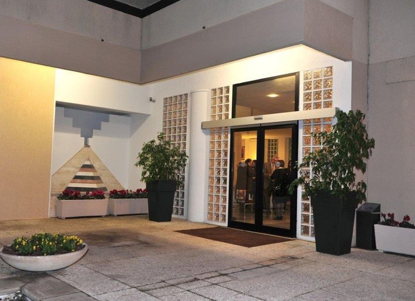 Entrée de l’hôtel Photo