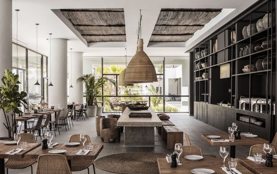 Restaurant Photo