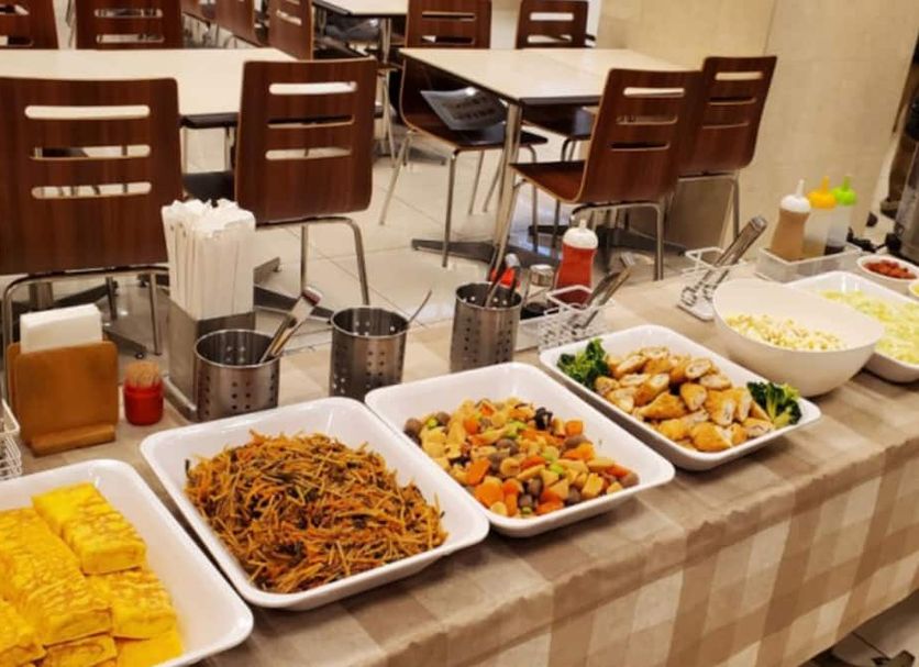 Buffet Photo