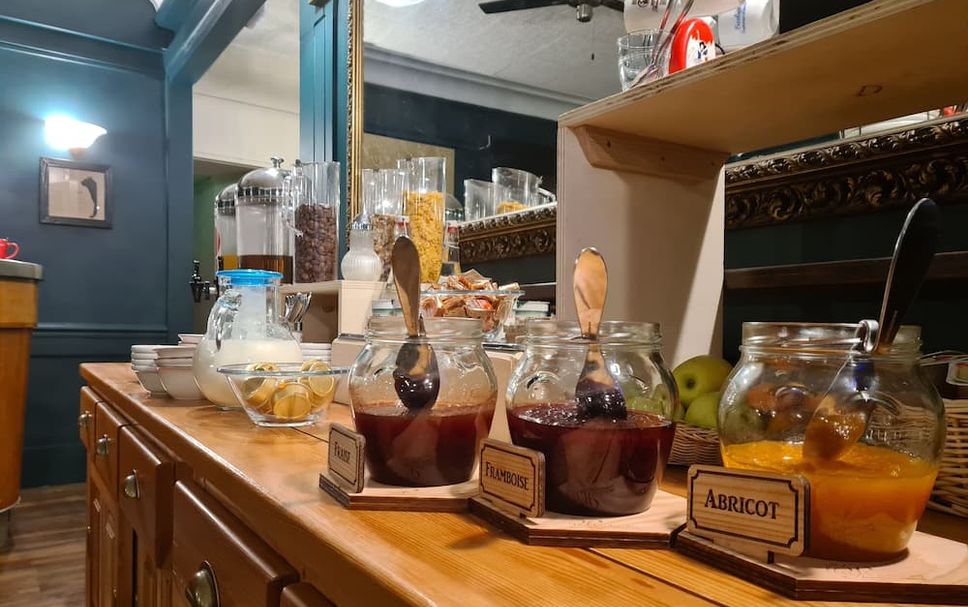 Buffet Photo