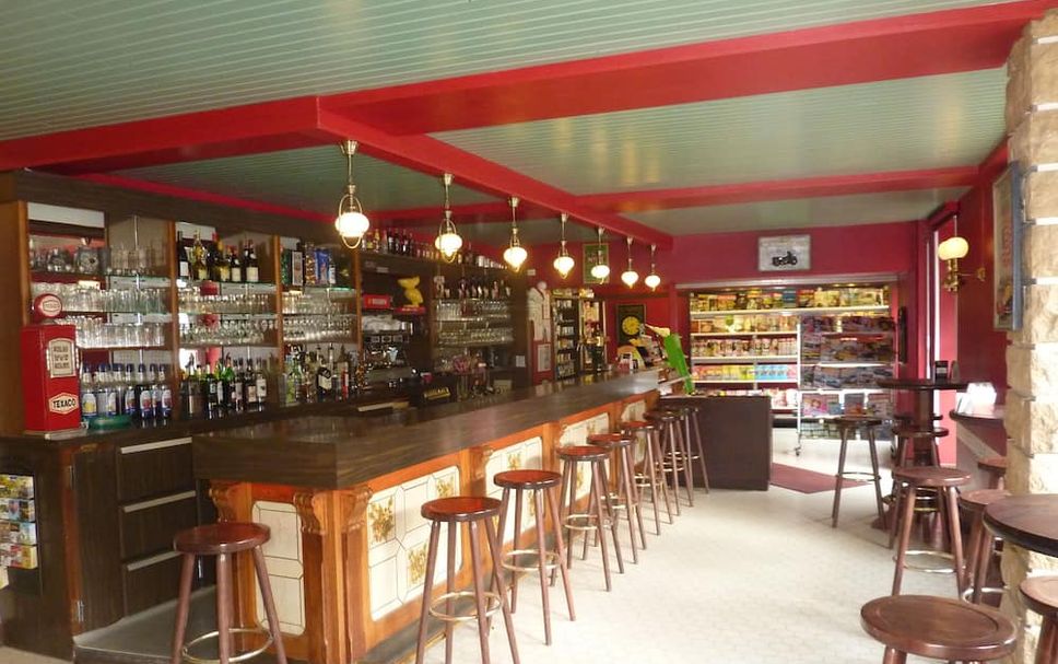 Bar Photo
