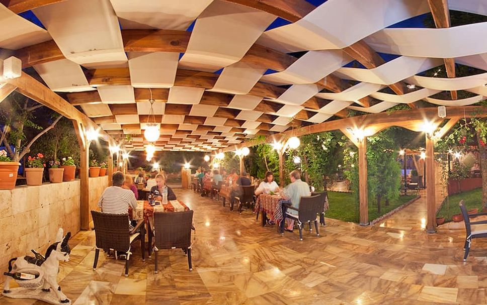 Restaurant Photo