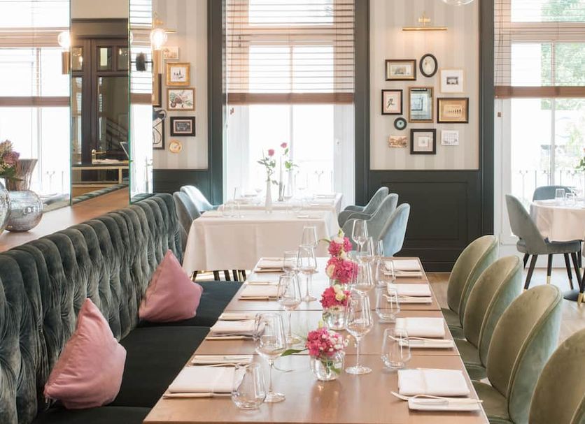 Restaurant Photo