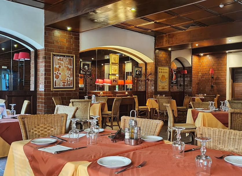 Restaurant Photo