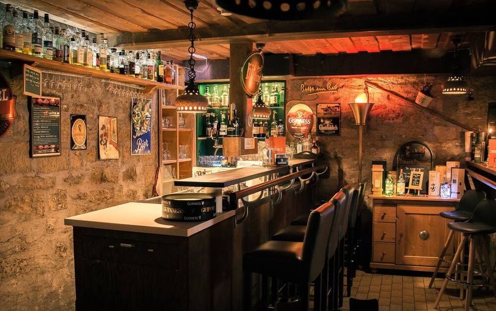 Bar Photo