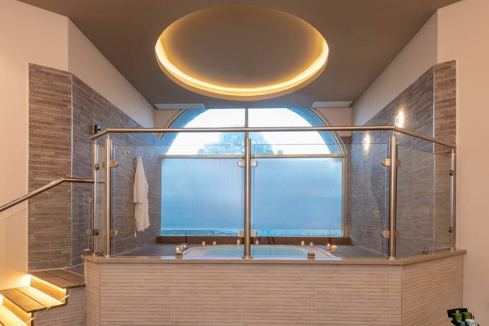 Spa Photo