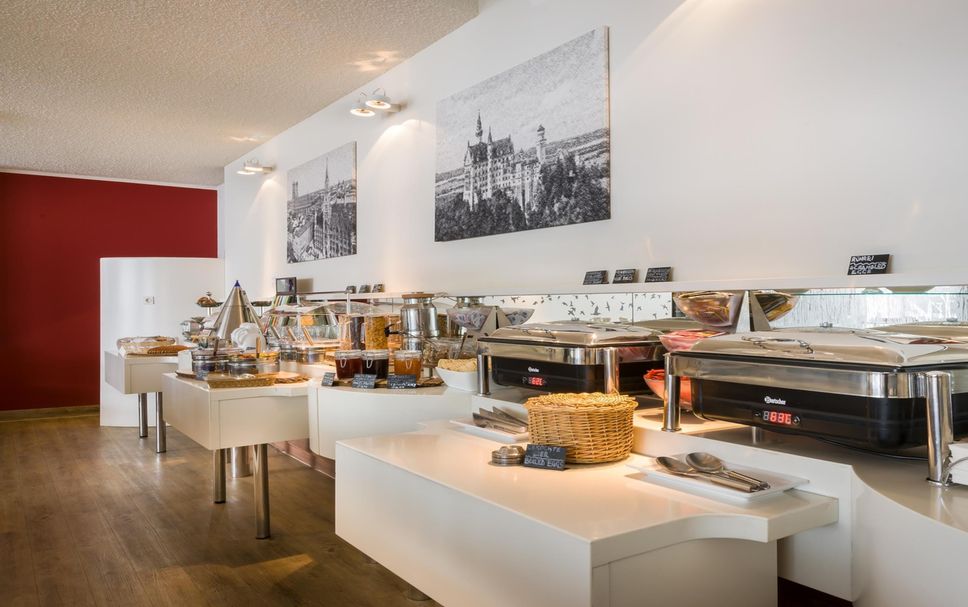 Buffet Photo