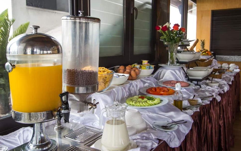 Buffet Photo