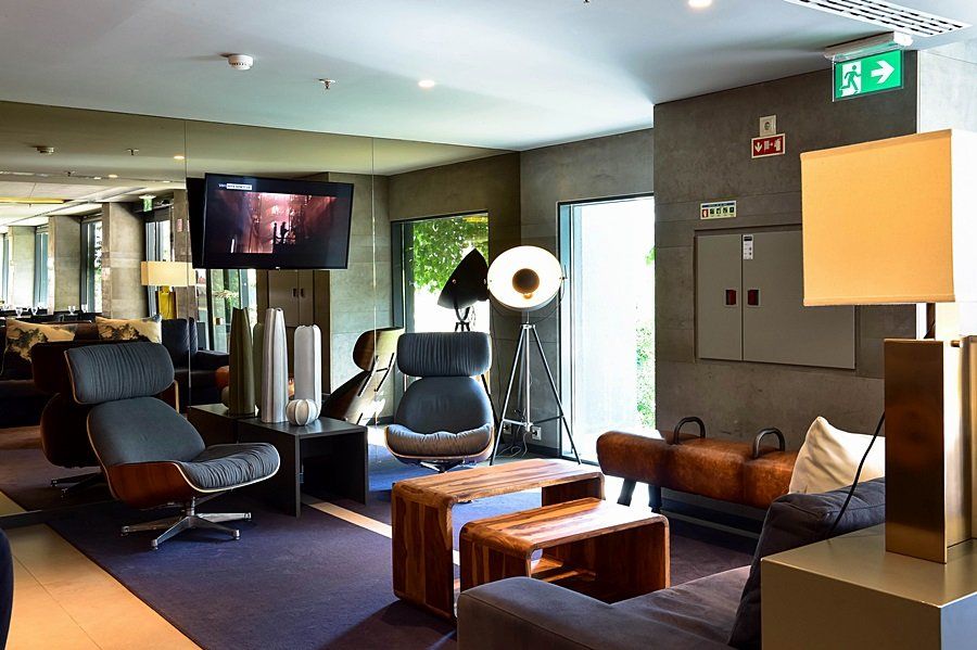 Salon